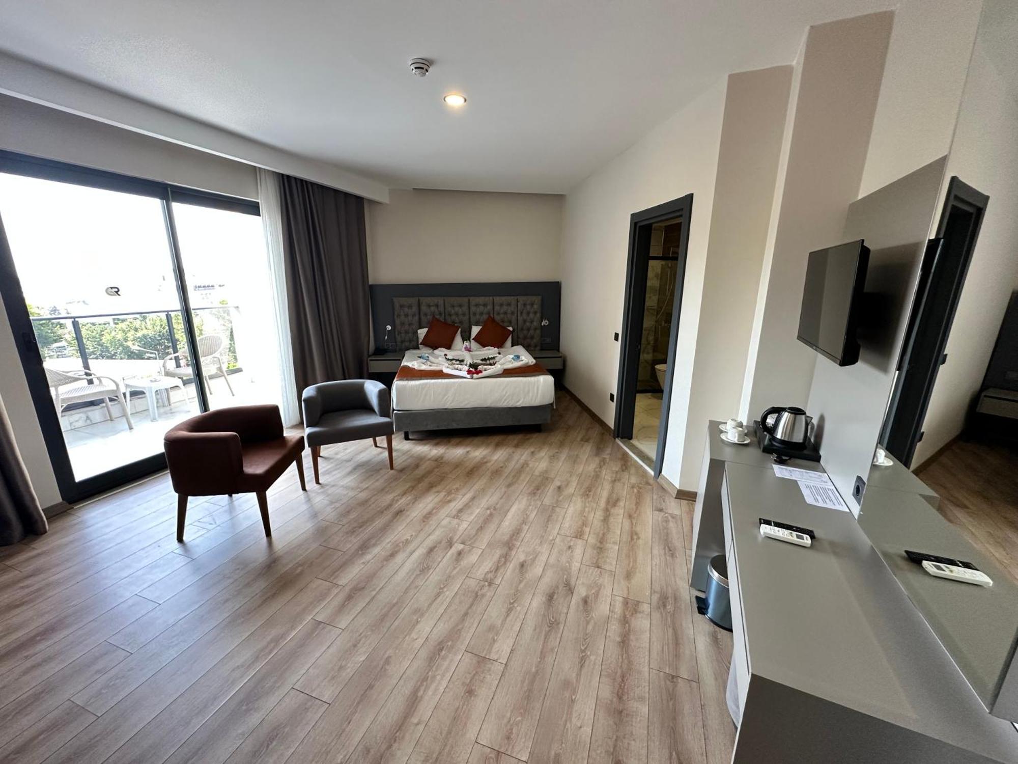 Side Golden Rock Hotel&Spa Экстерьер фото